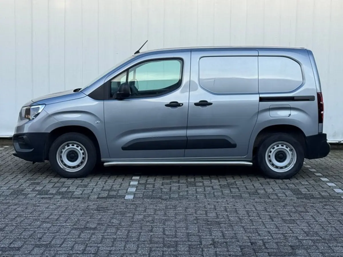 1.5 BlueHDi met Navi, Climate Controle, 2x Schuifdeur, Side-Bars, All Season