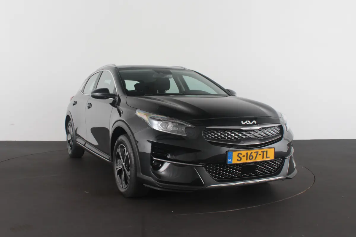 1.6 GDi PHEV Dynamic Line > 140pk/Trekhaak/Camera/All season banden