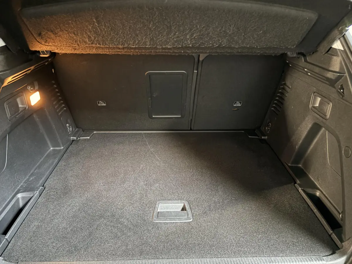 1.2 PureTech Blue Lease Premium Navigatie Climate control Camera