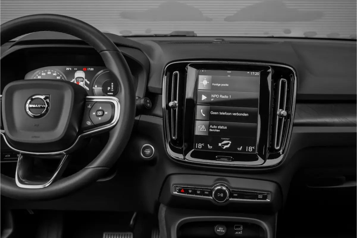 1.5 T5 Plug-in hybrid Plus Dark Pano H&K Elek Trekhaak 360° ACC