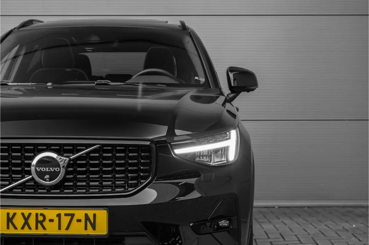 1.5 T5 Plug-in hybrid Plus Dark Pano H&K Elek Trekhaak 360° ACC