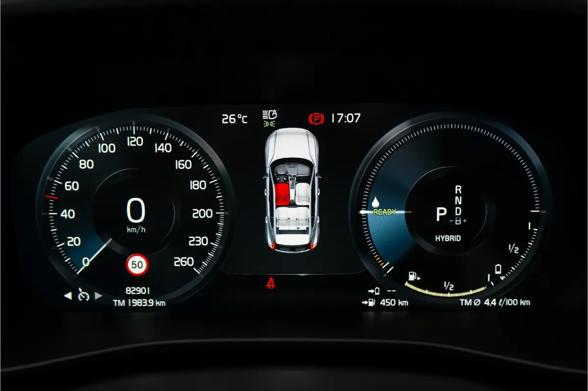 1.5 T5 Plug-in hybrid Plus Dark Pano H&K Elek Trekhaak 360° ACC