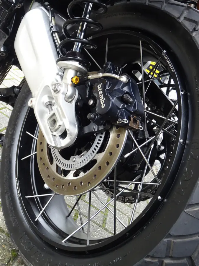 1200 XC