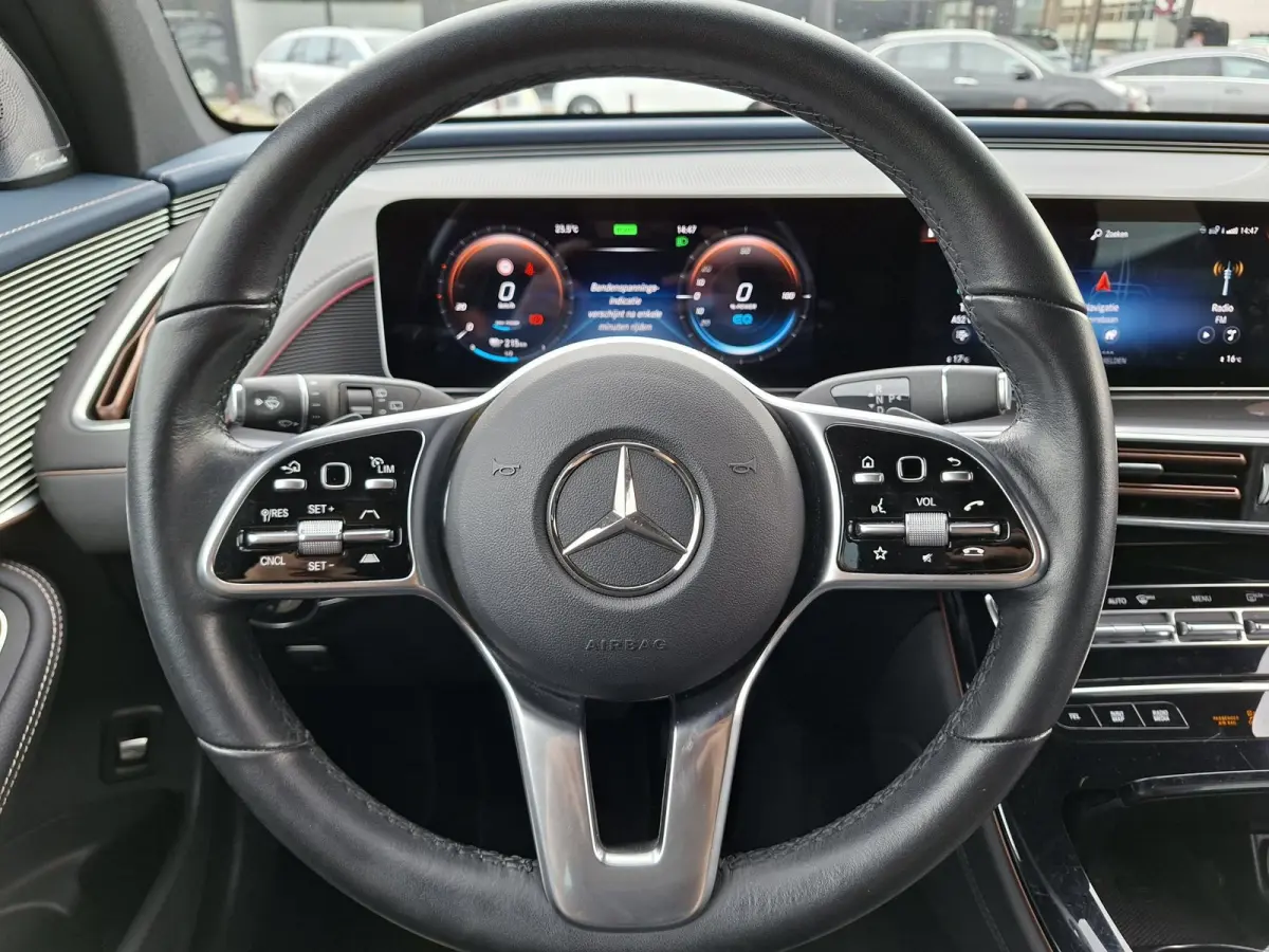 400 4MATIC Premium Plus 80 kWh SOH 95,6% Autopilot/360-Camera/Trekhaak/Limited Ed-1886/Memory/ParkAssist/Dynamic-LED/Burmester-Audio/Elek.Achterklep/NAP