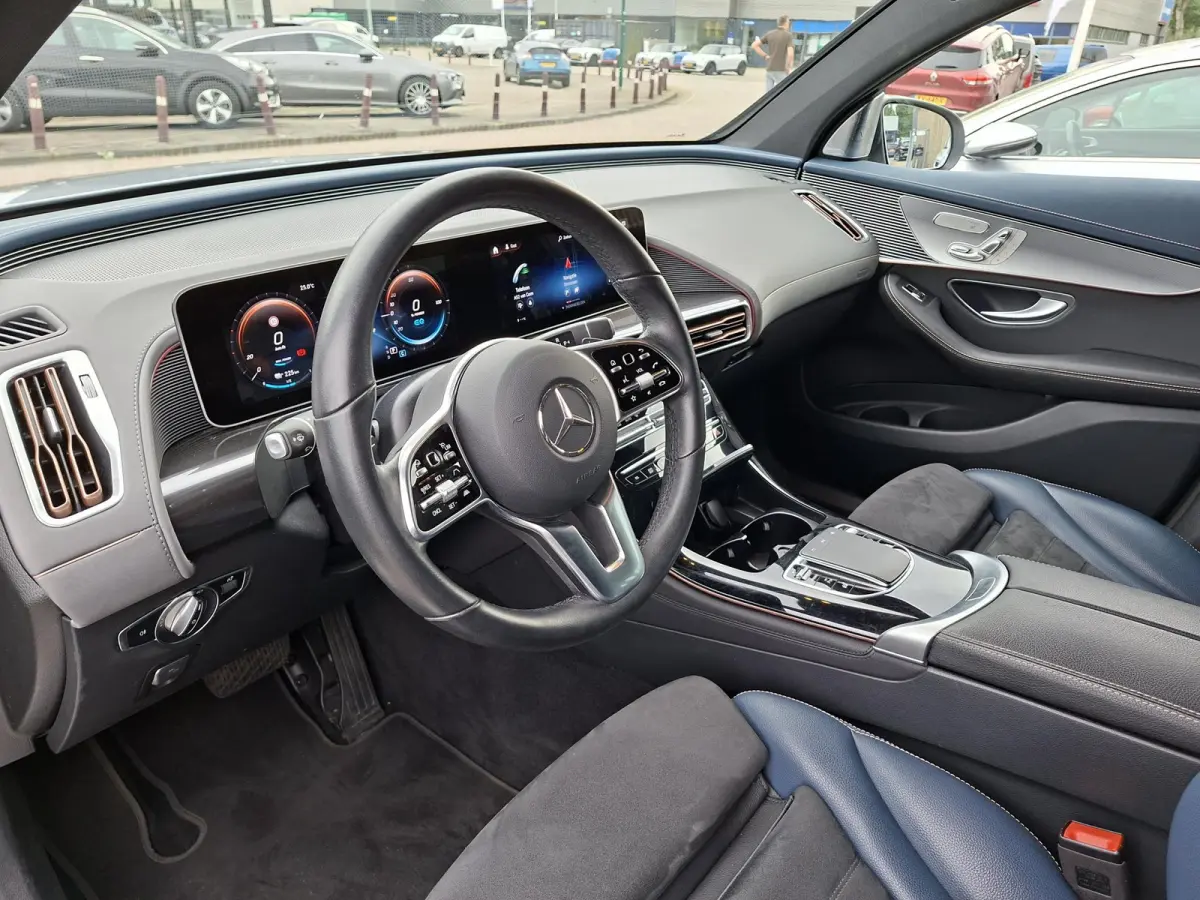 400 4MATIC Premium Plus 80 kWh SOH 95,6% Autopilot/360-Camera/Trekhaak/Limited Ed-1886/Memory/ParkAssist/Dynamic-LED/Burmester-Audio/Elek.Achterklep/NAP