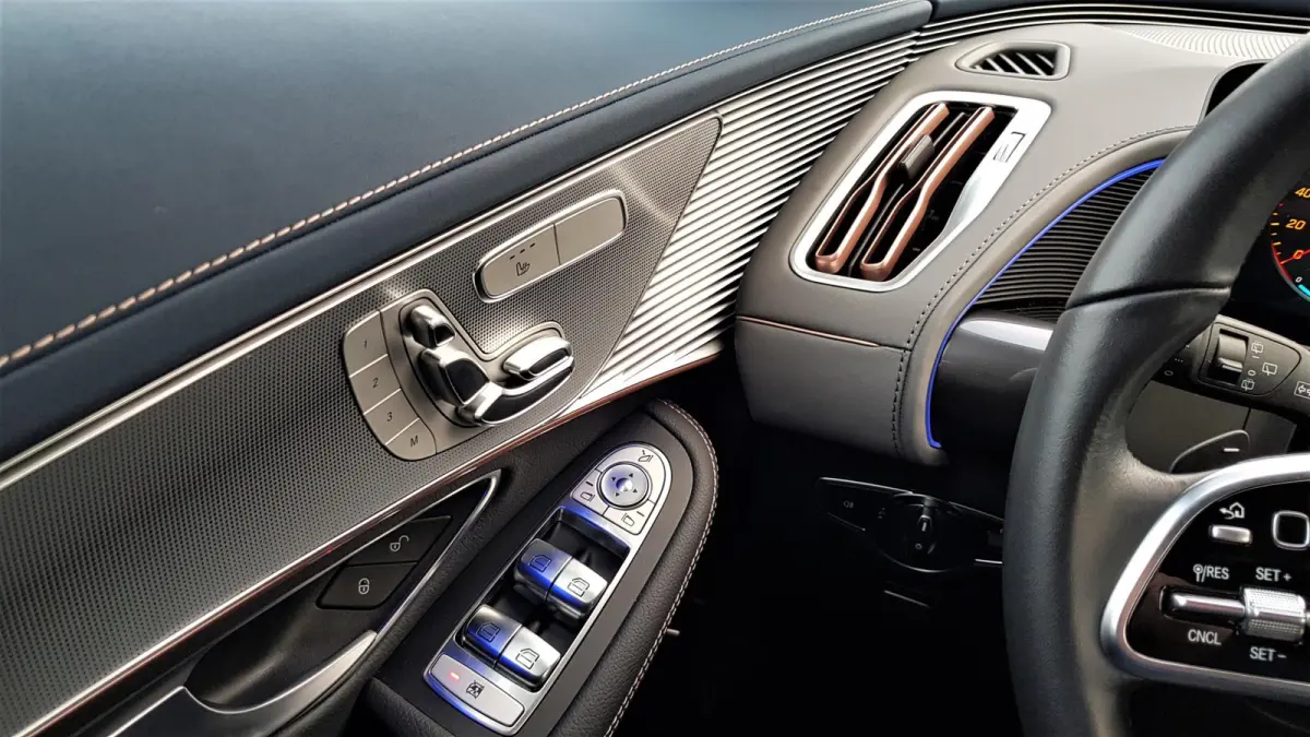 400 4MATIC Premium Plus 80 kWh SOH 95,6% Autopilot/360-Camera/Trekhaak/Limited Ed-1886/Memory/ParkAssist/Dynamic-LED/Burmester-Audio/Elek.Achterklep/NAP