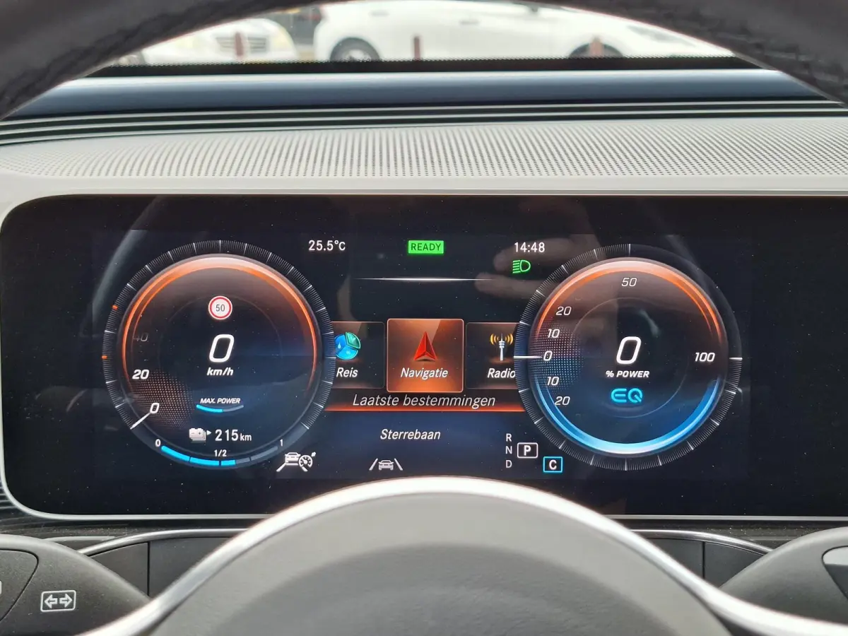 400 4MATIC Premium Plus 80 kWh SOH 95,6% Autopilot/360-Camera/Trekhaak/Limited Ed-1886/Memory/ParkAssist/Dynamic-LED/Burmester-Audio/Elek.Achterklep/NAP