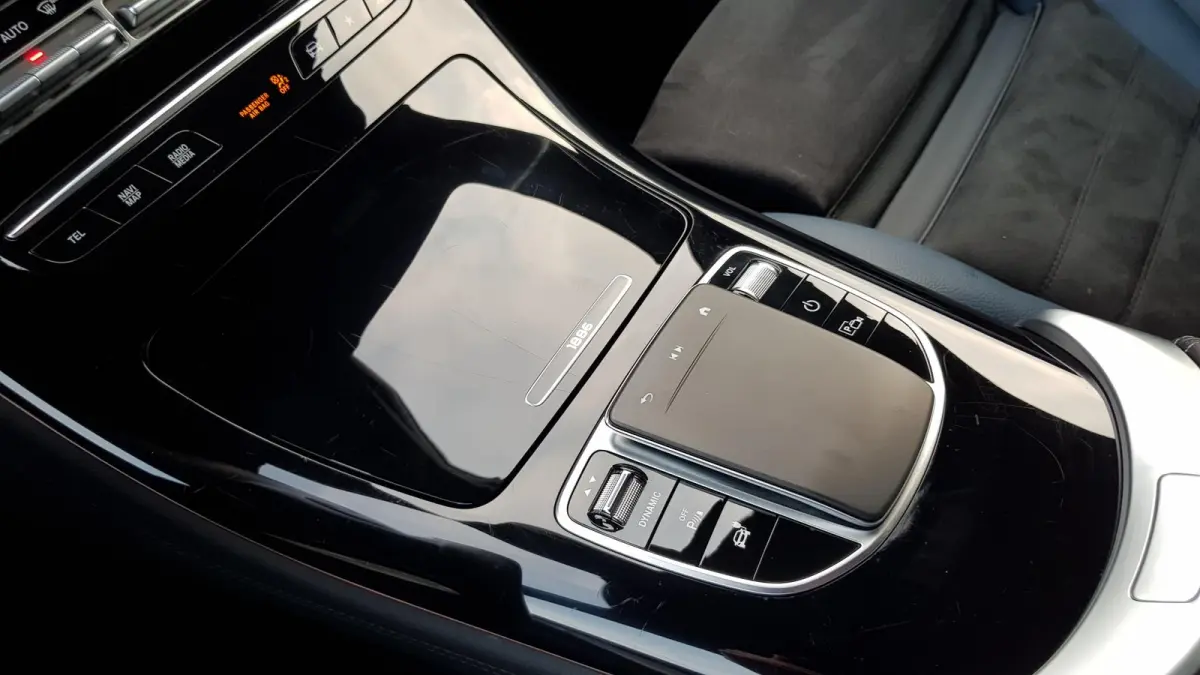 400 4MATIC Premium Plus 80 kWh SOH 95,6% Autopilot/360-Camera/Trekhaak/Limited Ed-1886/Memory/ParkAssist/Dynamic-LED/Burmester-Audio/Elek.Achterklep/NAP