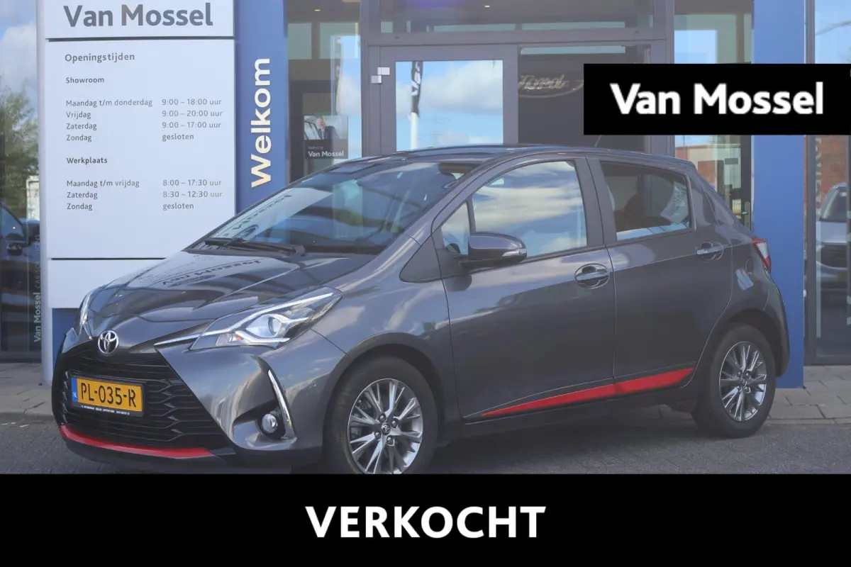 1.5 VVT-i Design Red | Automaat | Cruise Control | Camera | Climate Control |