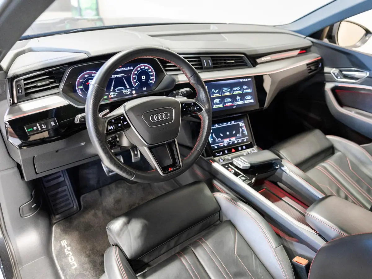 50 quattro S-Line Edition 95 kWh SOH 90% / 340pk / NAP / Panorama dak / Leder / Elektrische stoelverstelling met geheugen /