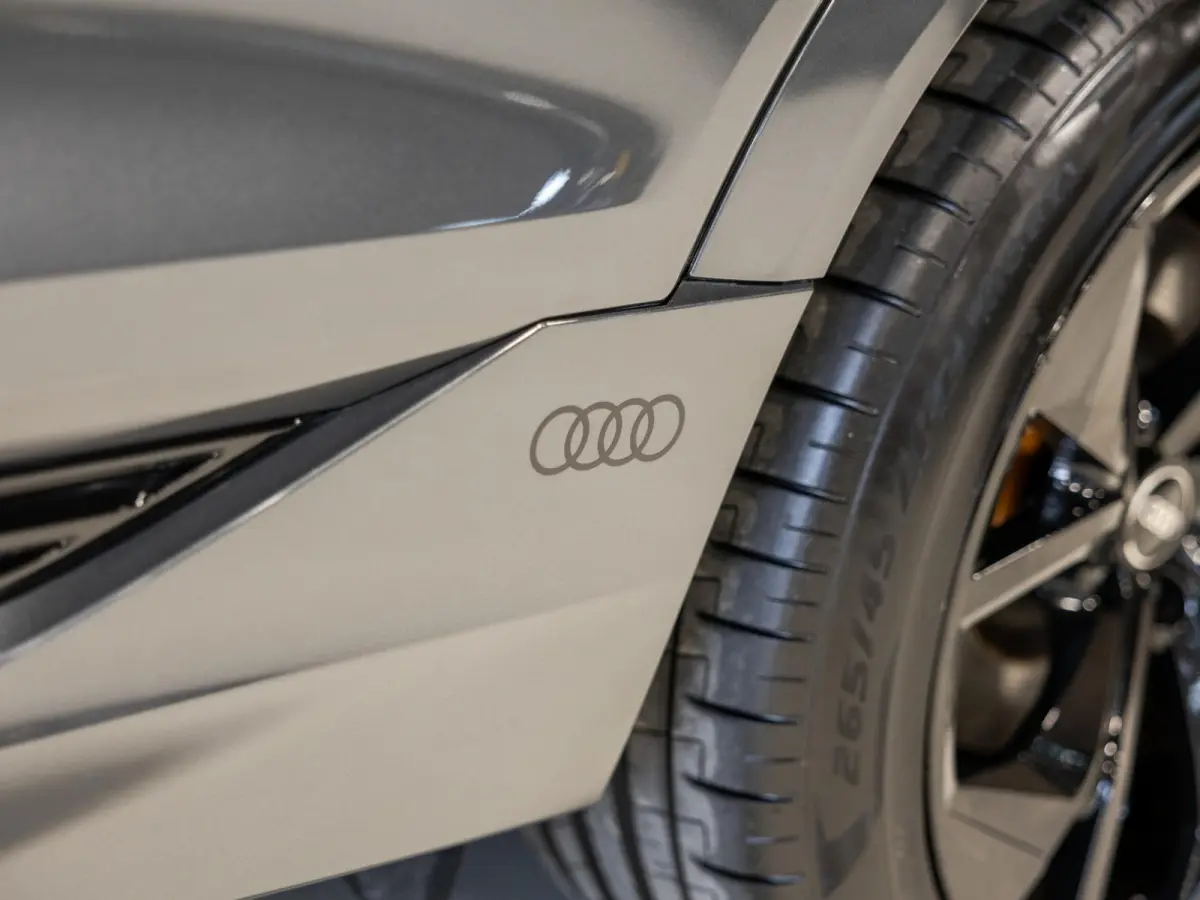 50 quattro S-Line Edition 95 kWh SOH 90% / 340pk / NAP / Panorama dak / Leder / Elektrische stoelverstelling met geheugen /