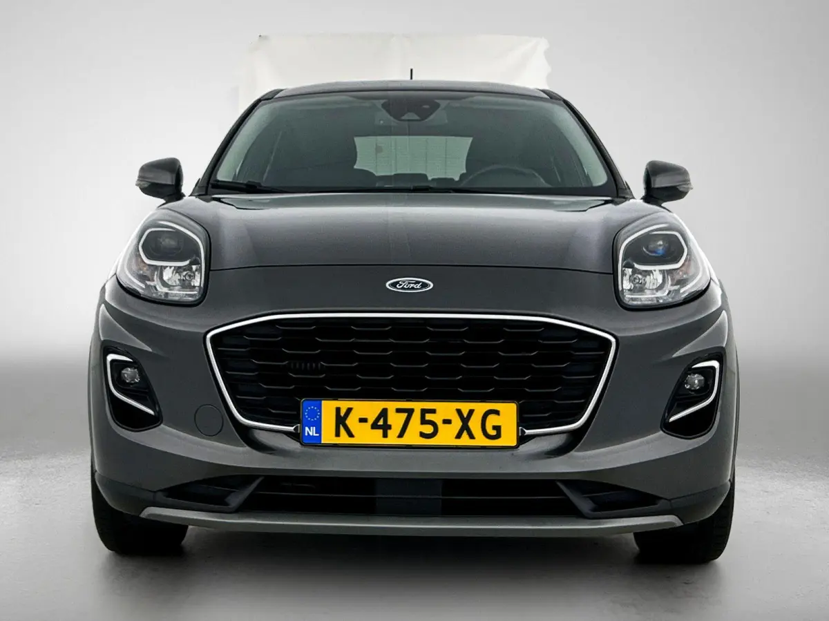 1.0 EcoBoost Titanium | Trekhaak | Parkeersensoren | LM Velgen | Apple Carplay / Android Auto