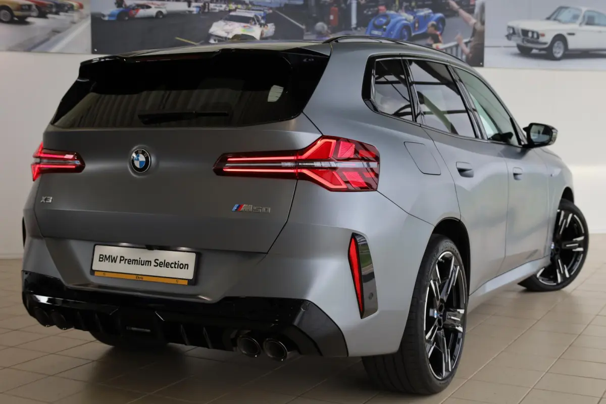M50 xDrive Driving Assistant Professional | Elekrische Trekhaak | Panoramadak | Stoelventilatie | Harman Kardon