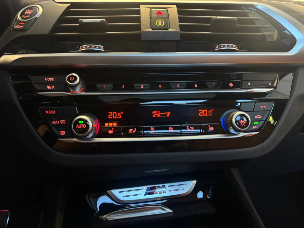 M40i xDrive High Executive / PANO / HEAD-UP / 360 CAM / KEYLESS / CARPLAY / MEMORY / HARM-KARD / ADAPTIVE / SFEER / ''21 !