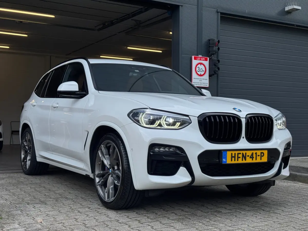 M40i xDrive High Executive / PANO / HEAD-UP / 360 CAM / KEYLESS / CARPLAY / MEMORY / HARM-KARD / ADAPTIVE / SFEER / ''21 !