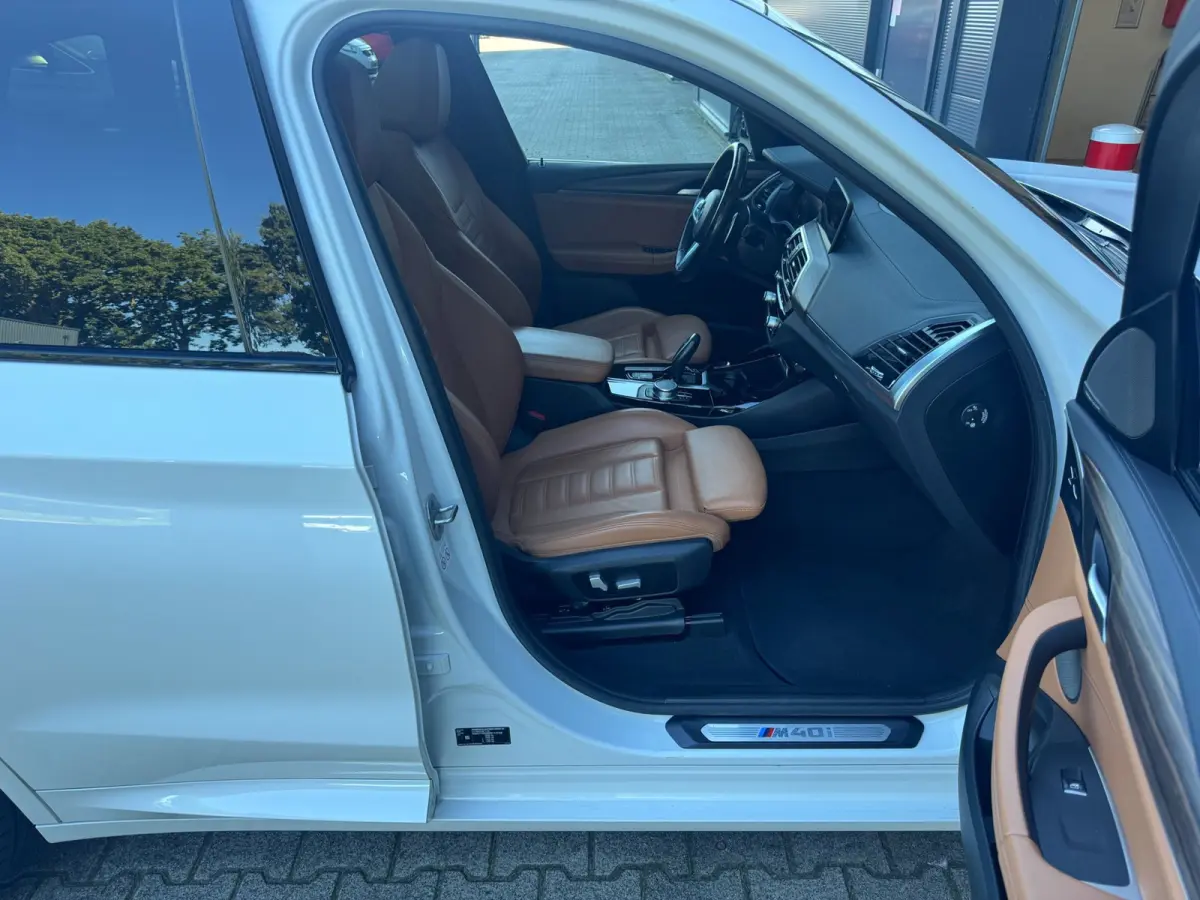 M40i xDrive High Executive / PANO / HEAD-UP / 360 CAM / KEYLESS / CARPLAY / MEMORY / HARM-KARD / ADAPTIVE / SFEER / ''21 !