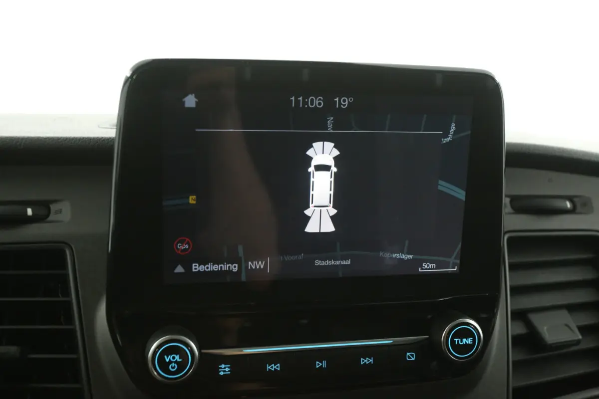 2.0 TDCI L1H1 | Marge | Airco | Cruise | Carplay | 3 Zits | Navi | Trekhaak | Imperiaal | Parkeersens.