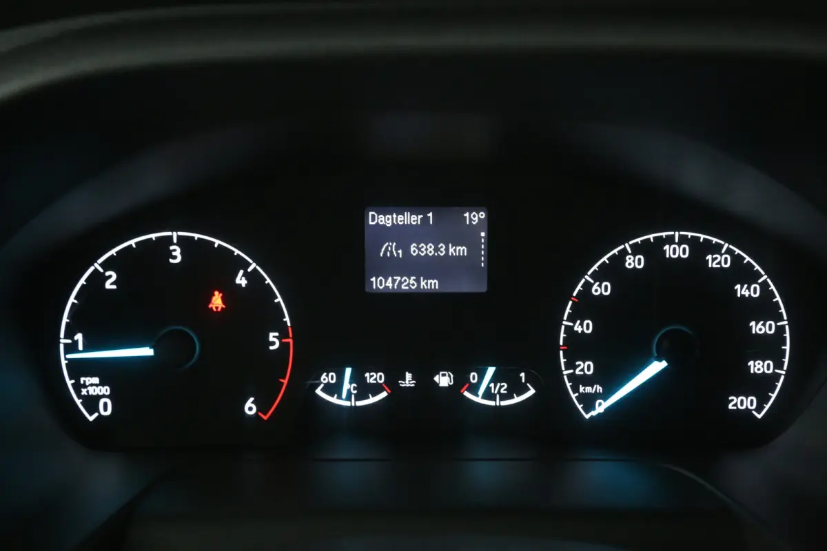 2.0 TDCI L1H1 | Marge | Airco | Cruise | Carplay | 3 Zits | Navi | Trekhaak | Imperiaal | Parkeersens.