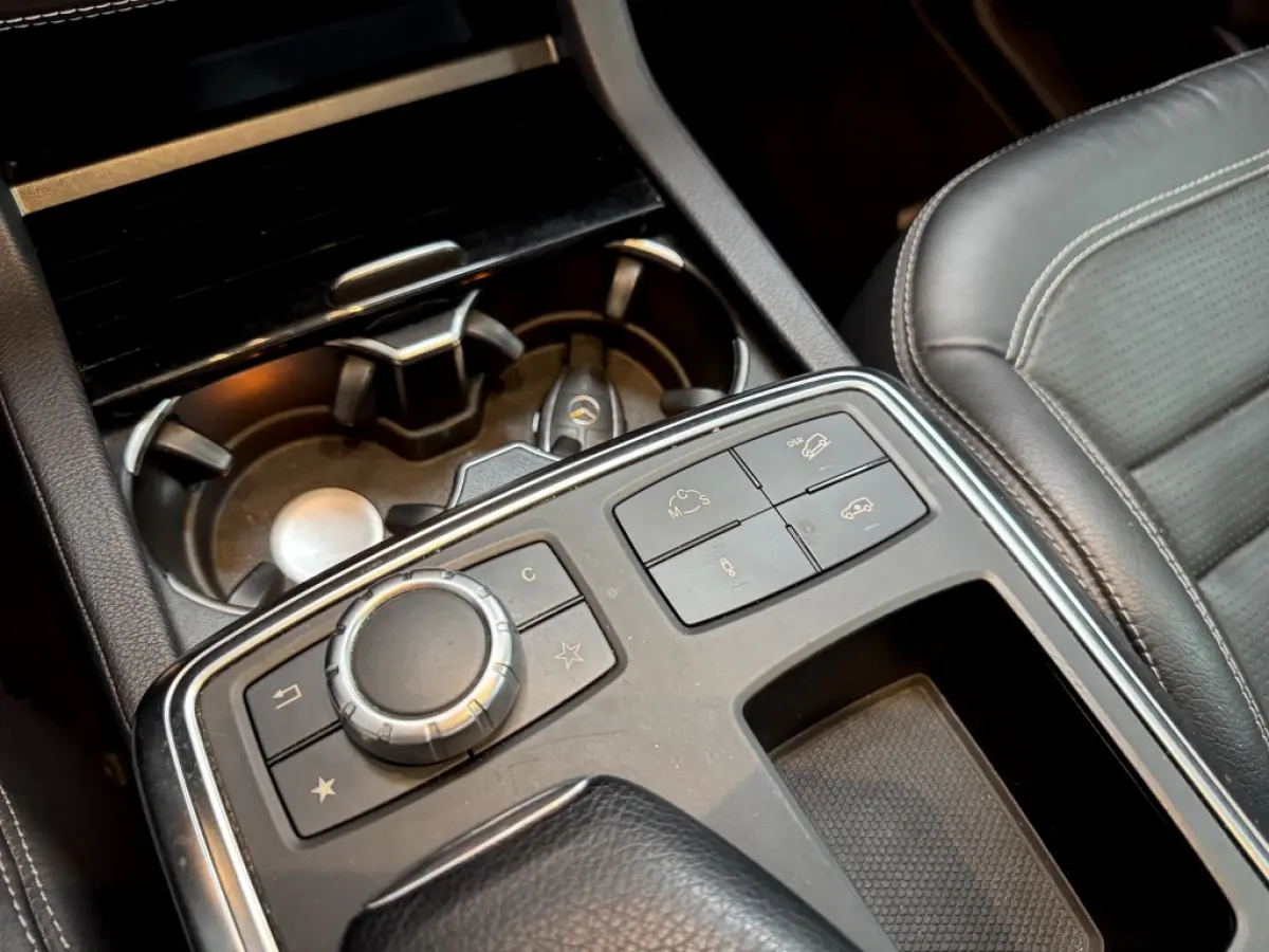 ML 63 AMG V8 Perf. Pack. P30 558PK