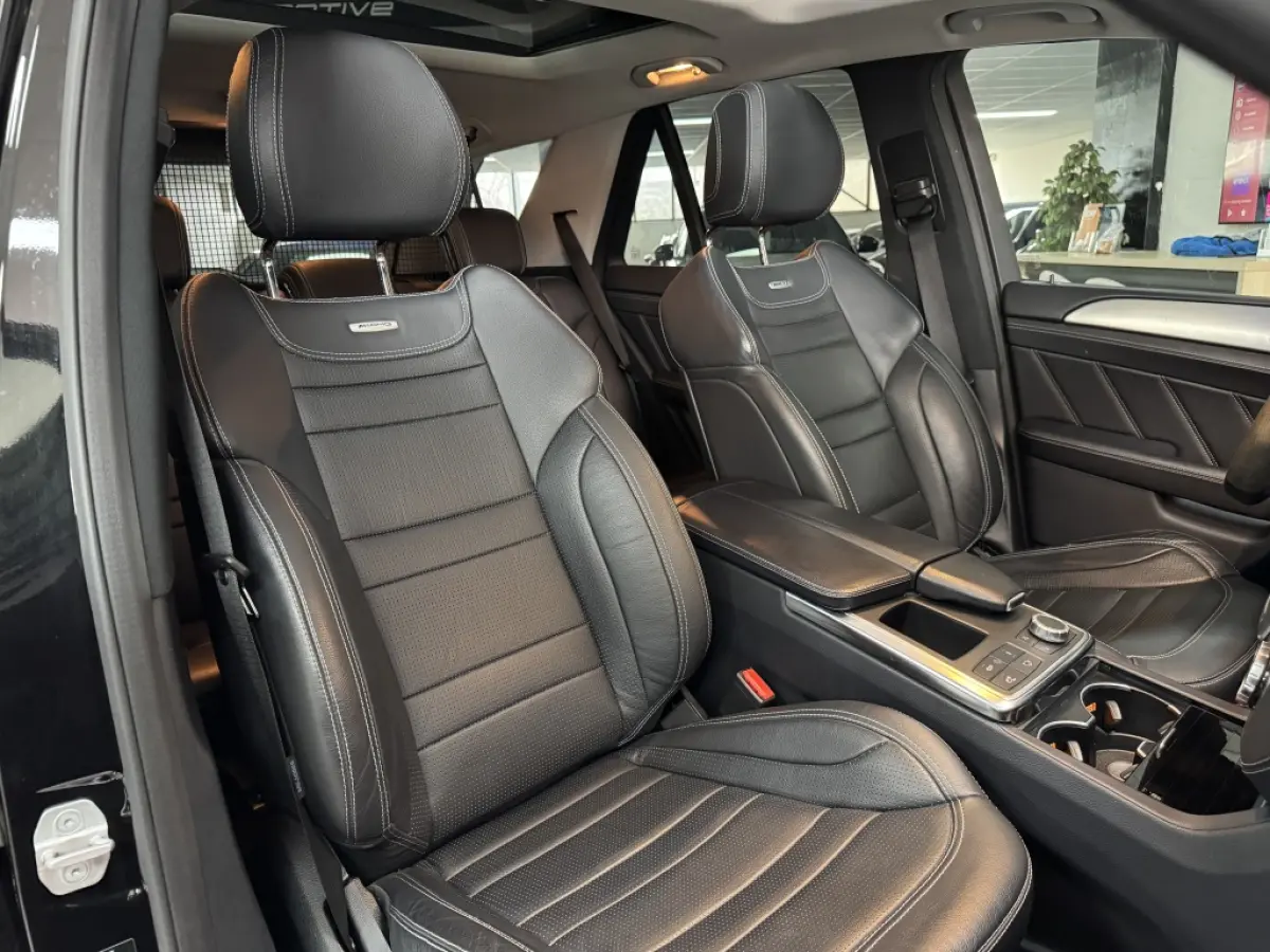 ML 63 AMG V8 Perf. Pack. P30 558PK