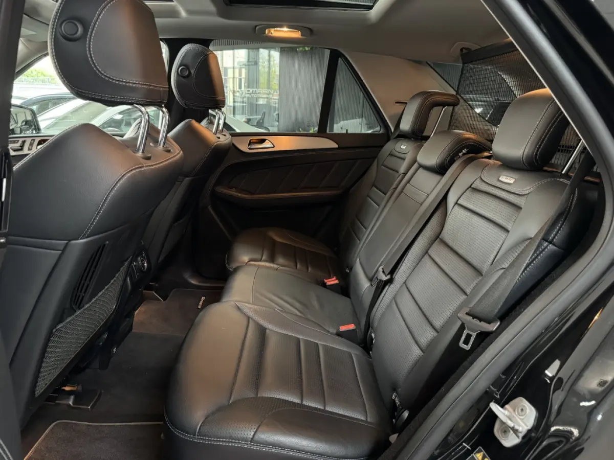ML 63 AMG V8 Perf. Pack. P30 558PK
