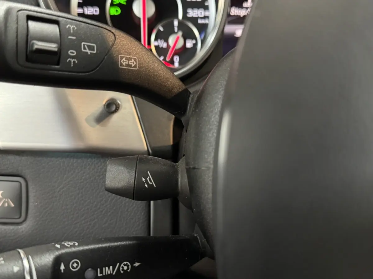 ML 63 AMG V8 Perf. Pack. P30 558PK