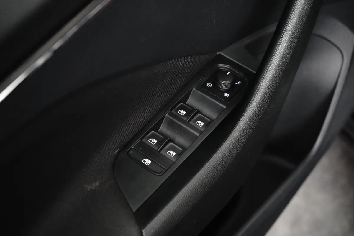 1.5 TSI 150PK DSG-7 Monte Carlo | PANORAMA DAK | TREKHAAK | CAMERA | STOELVERW. | CARPLAY | NAVIGATIE | CLIMATE CONTROL