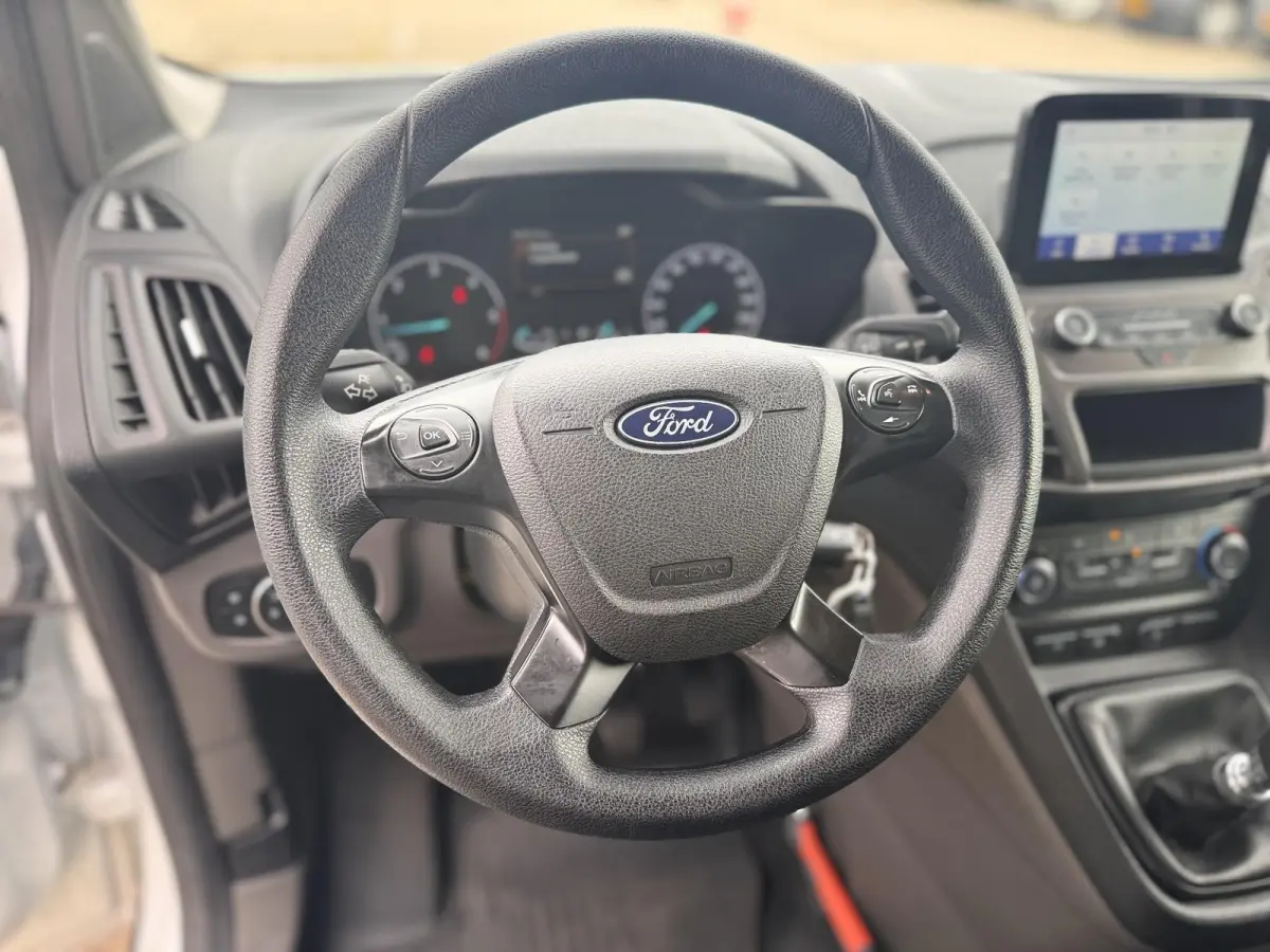 1.5 EcoBlue L2 Trend / Nieuwestaat / Dubbel schuif deur / Garantie / Inruil mogelijk / Carplay /