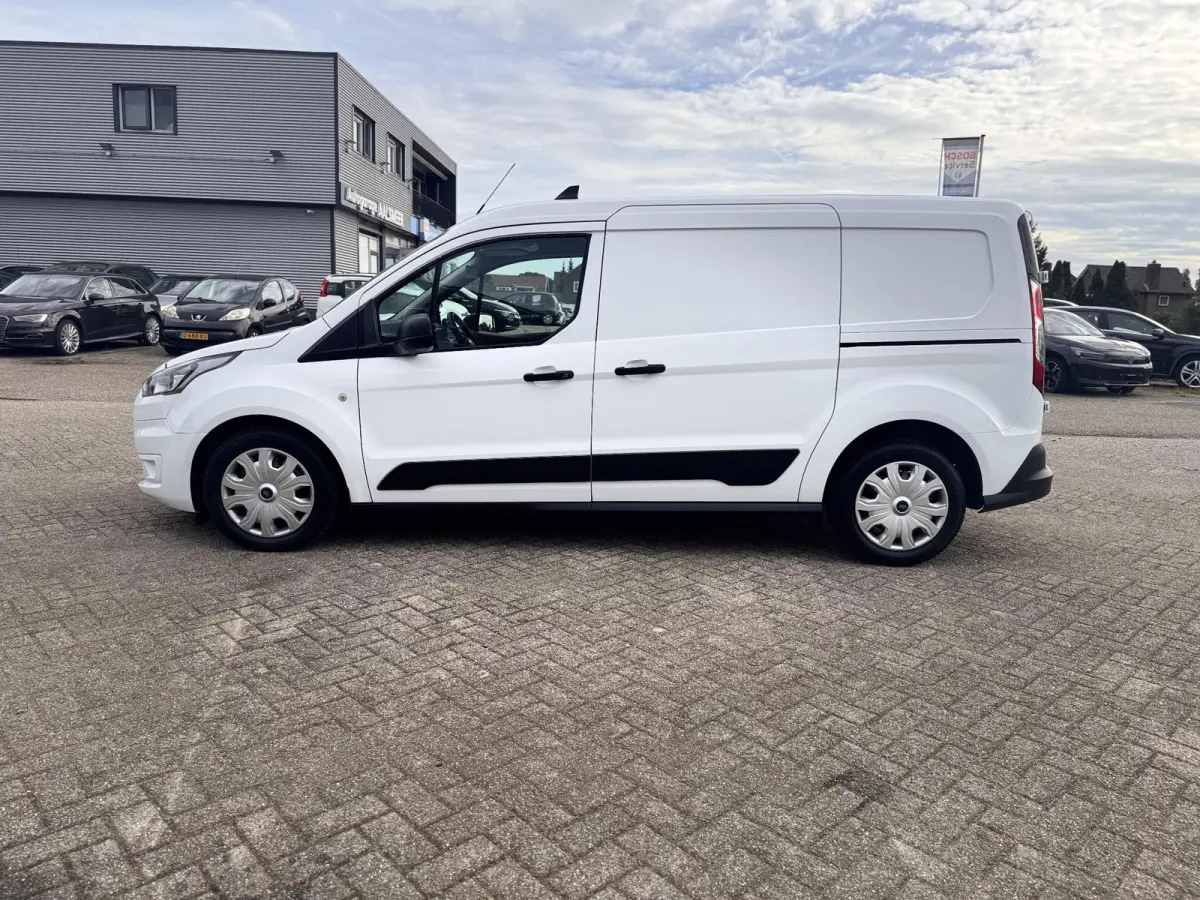 1.5 EcoBlue L2 Trend / Nieuwestaat / Dubbel schuif deur / Garantie / Inruil mogelijk / Carplay /