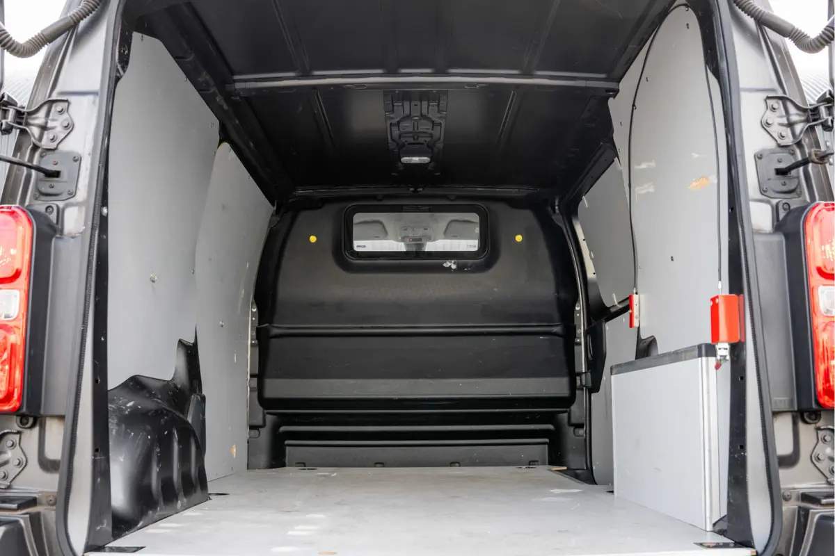 2.0 BlueHDi 180 | Camera | Carplay | Cruise | PDC | Stoelverw. | Climatronic |Trekhaak