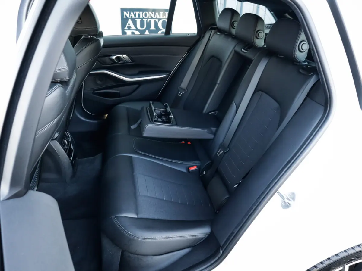 M-Sport 2e eig. & Keurig-Onderh. BOVAG Garantie. NL-Auto