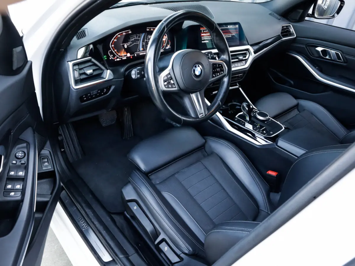 M-Sport 2e eig. & Keurig-Onderh. BOVAG Garantie. NL-Auto