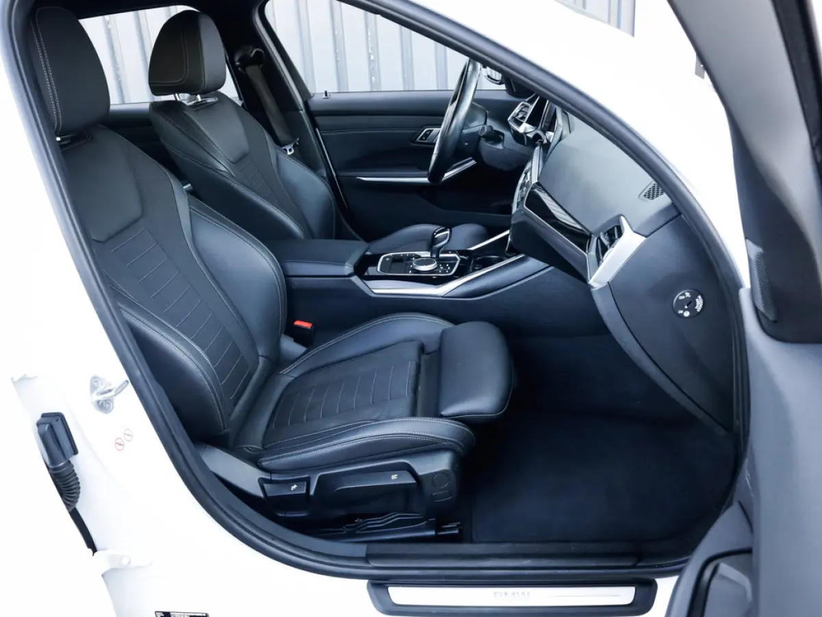 M-Sport 2e eig. & Keurig-Onderh. BOVAG Garantie. NL-Auto