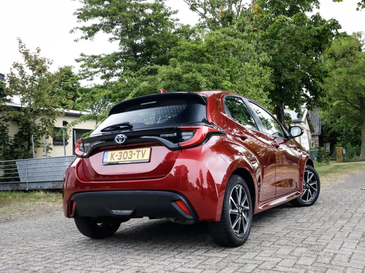 1.5 Hybrid Business Plus 1e-Eig. & Keurig-Onderh. BOVAG-Garantie. NL-Auto.
