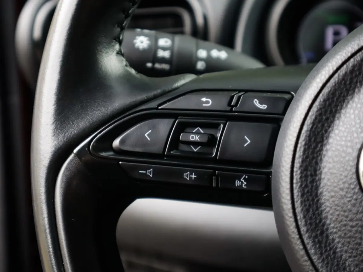 1.5 Hybrid Business Plus 1e-Eig. & Keurig-Onderh. BOVAG-Garantie. NL-Auto.