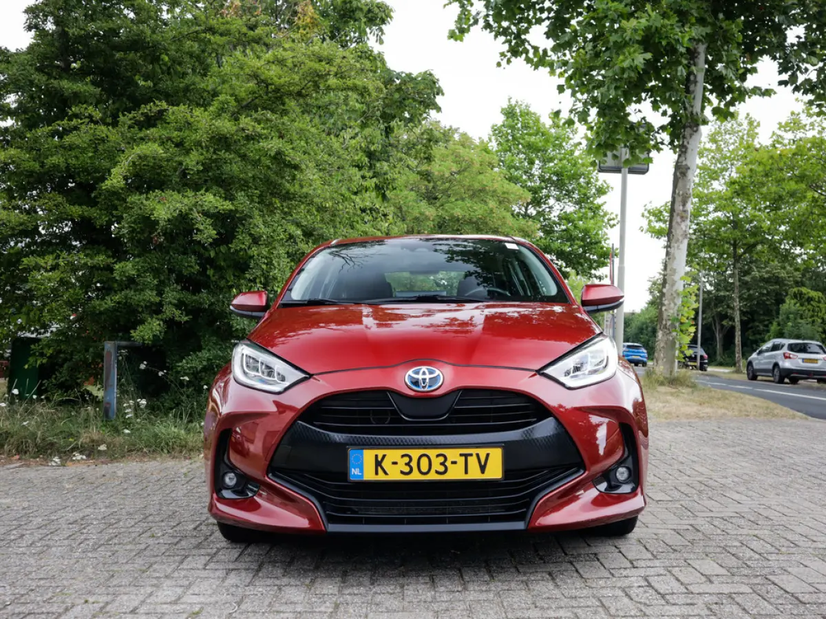 1.5 Hybrid Business Plus 1e-Eig. & Keurig-Onderh. BOVAG-Garantie. NL-Auto.