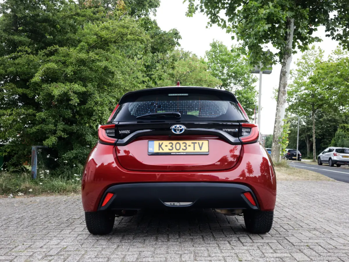 1.5 Hybrid Business Plus 1e-Eig. & Keurig-Onderh. BOVAG-Garantie. NL-Auto.