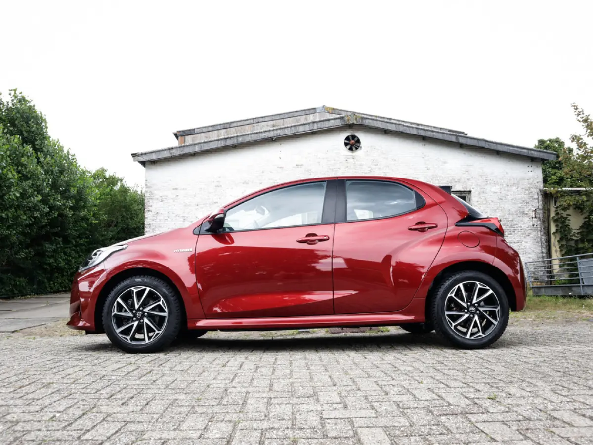 1.5 Hybrid Business Plus 1e-Eig. & Keurig-Onderh. BOVAG-Garantie. NL-Auto.