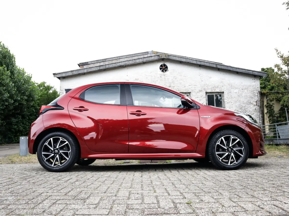 1.5 Hybrid Business Plus 1e-Eig. & Keurig-Onderh. BOVAG-Garantie. NL-Auto.