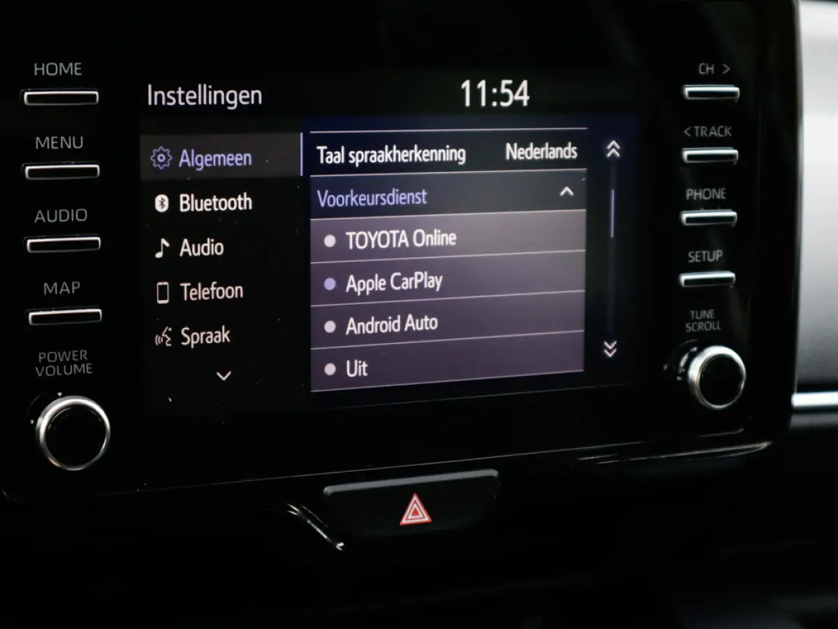 1.5 Hybrid Business Plus 1e-Eig. & Keurig-Onderh. BOVAG-Garantie. NL-Auto.