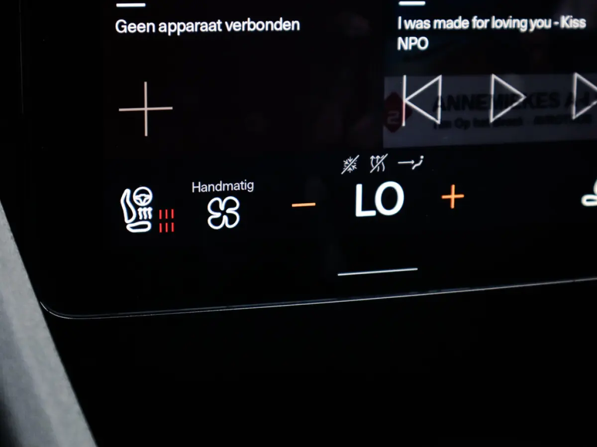 Long Range Dual Motor Launch Edition 78kWh 1e-Eig. & Keurig-Onderh. BOVAG-Garantie. NL-Auto.