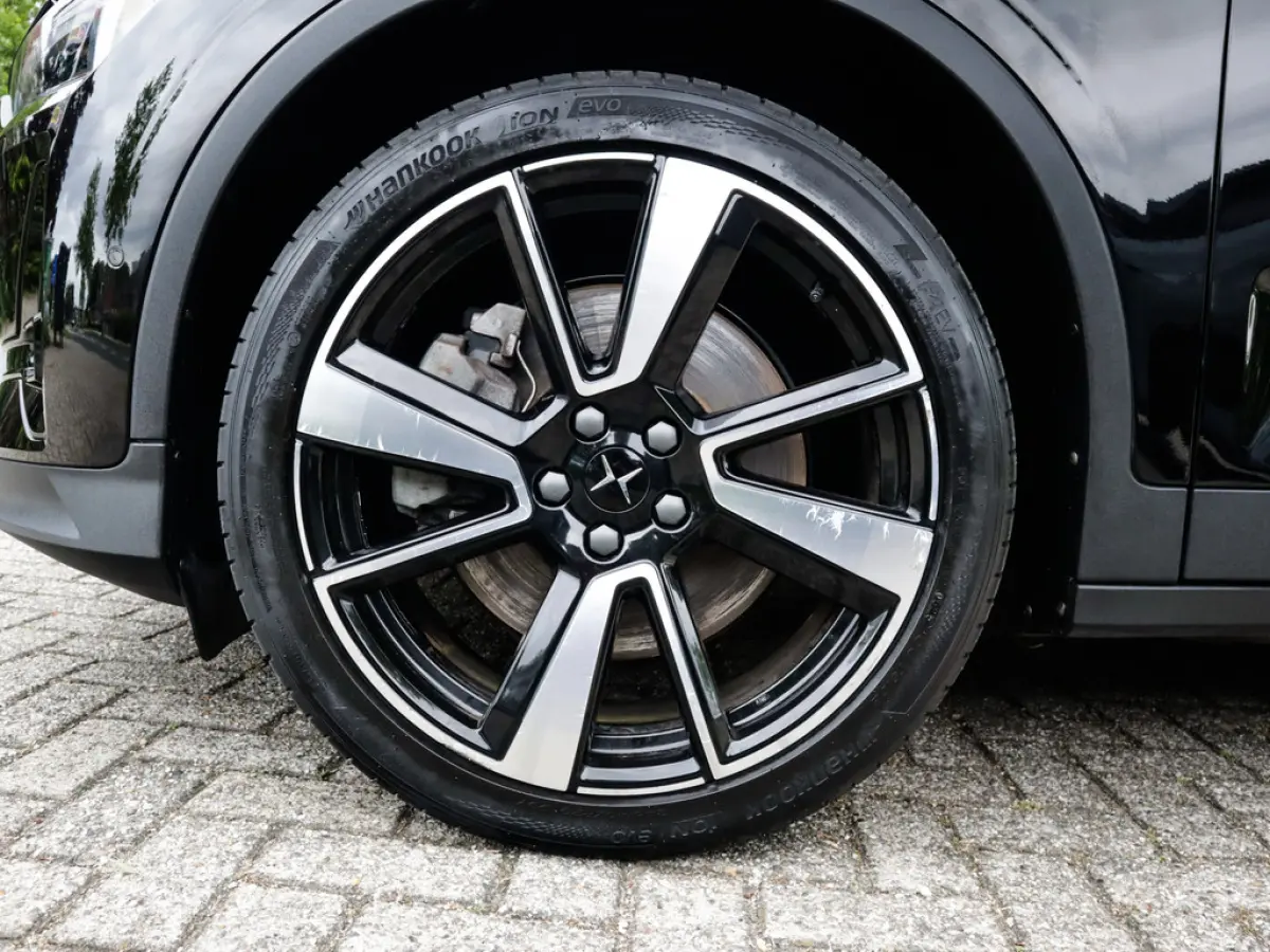 Long Range Dual Motor Launch Edition 78kWh 1e-Eig. & Keurig-Onderh. BOVAG-Garantie. NL-Auto.