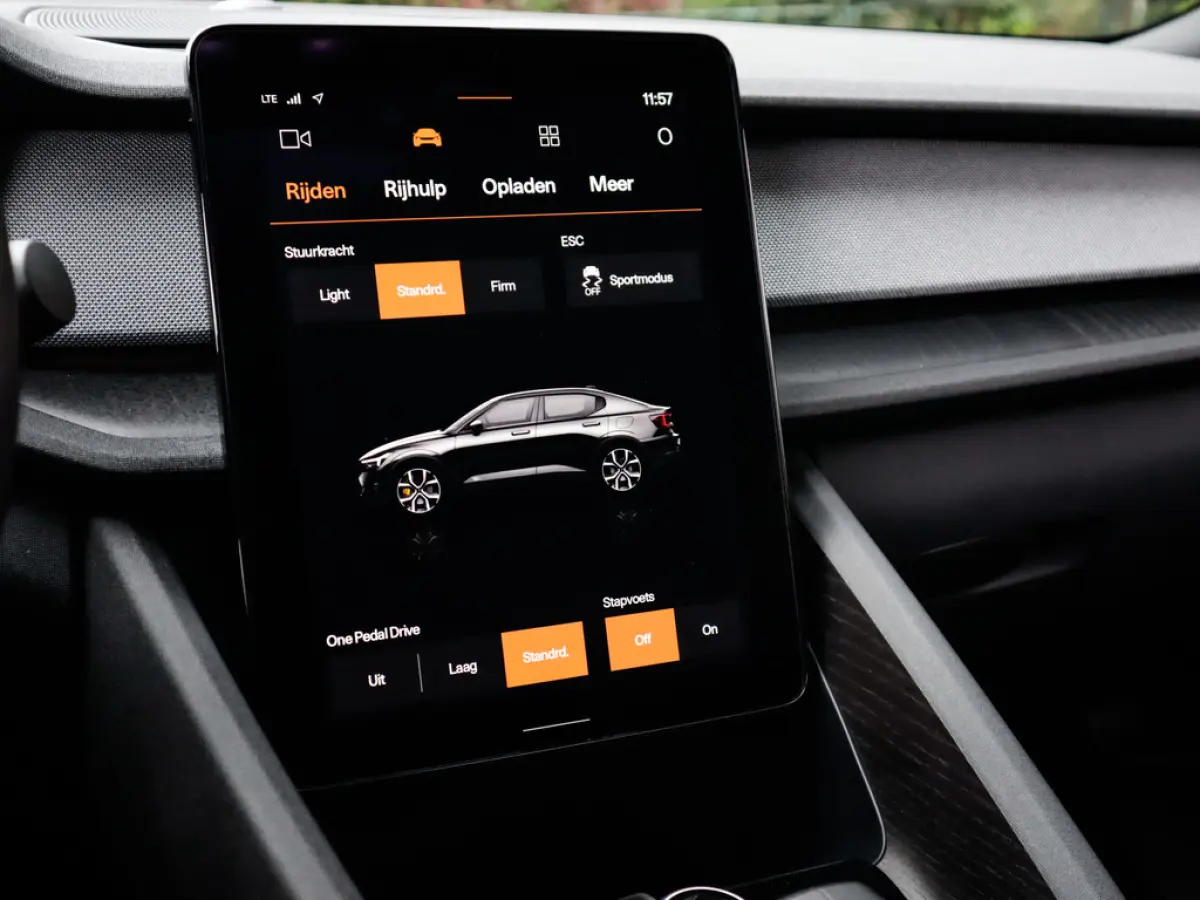 Long Range Dual Motor Launch Edition 78kWh 1e-Eig. & Keurig-Onderh. BOVAG-Garantie. NL-Auto.