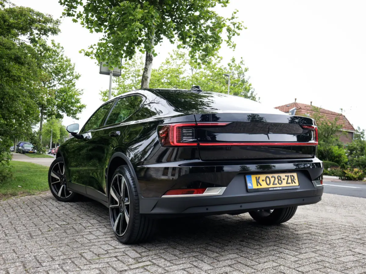 Long Range Dual Motor Launch Edition 78kWh 1e-Eig. & Keurig-Onderh. BOVAG-Garantie. NL-Auto.