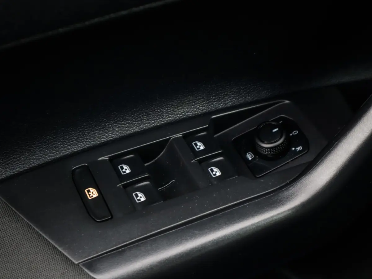 1.0 TSI Comfortline 2e-Eig & Keurig-Onderh. BOVAG-Garantie. NL-Auto