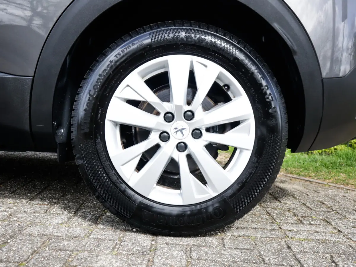 1.2 PureTech Blue Lease Active 1e-Eig. & Keurig-Onderh. BOVAG-Garantie. NL-Auto.