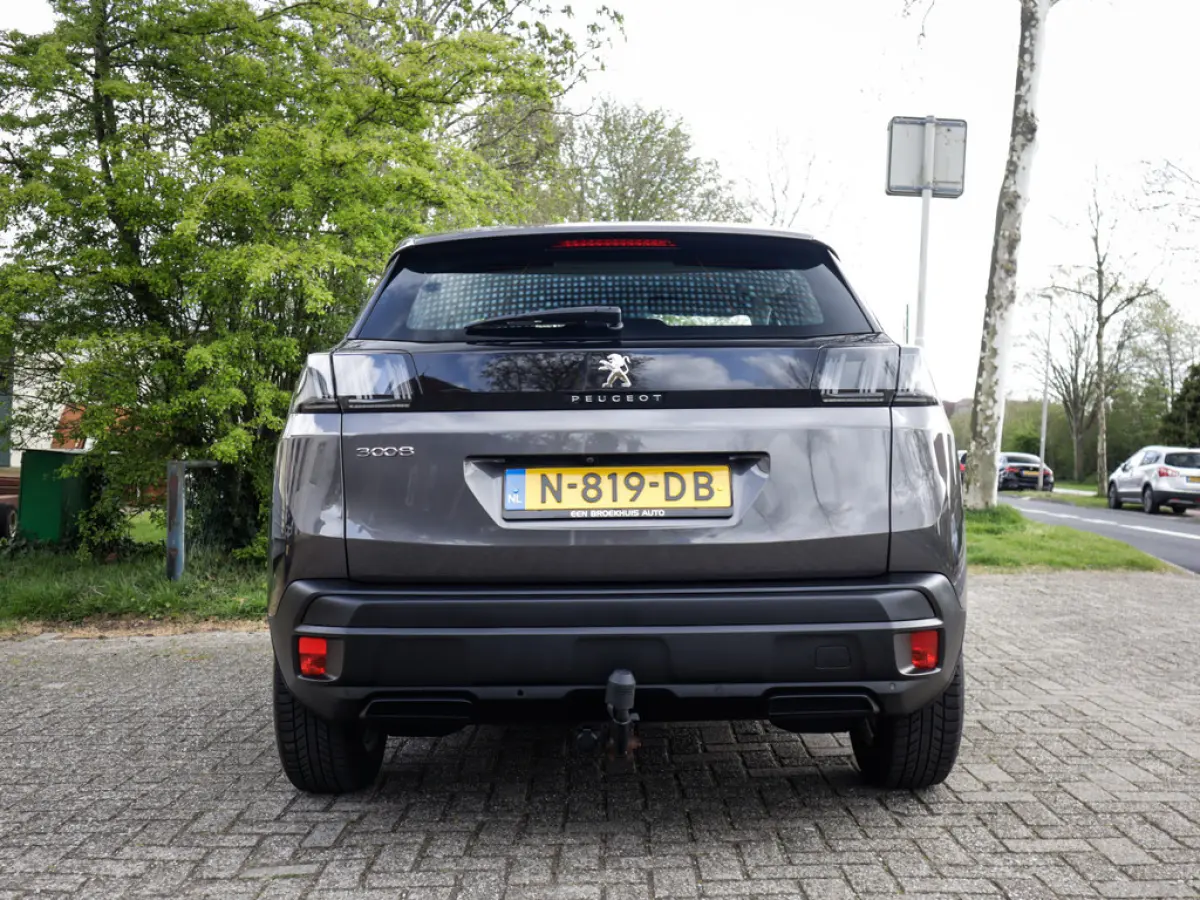 1.2 PureTech Blue Lease Active 1e-Eig. & Keurig-Onderh. BOVAG-Garantie. NL-Auto.
