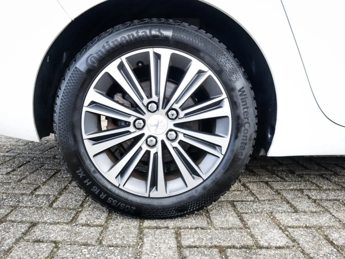 1.2 PureTech Blue Lease Allure 1e-Eig. & Dealer-Onderh. BOVAG-Garantie. NL-Auto.