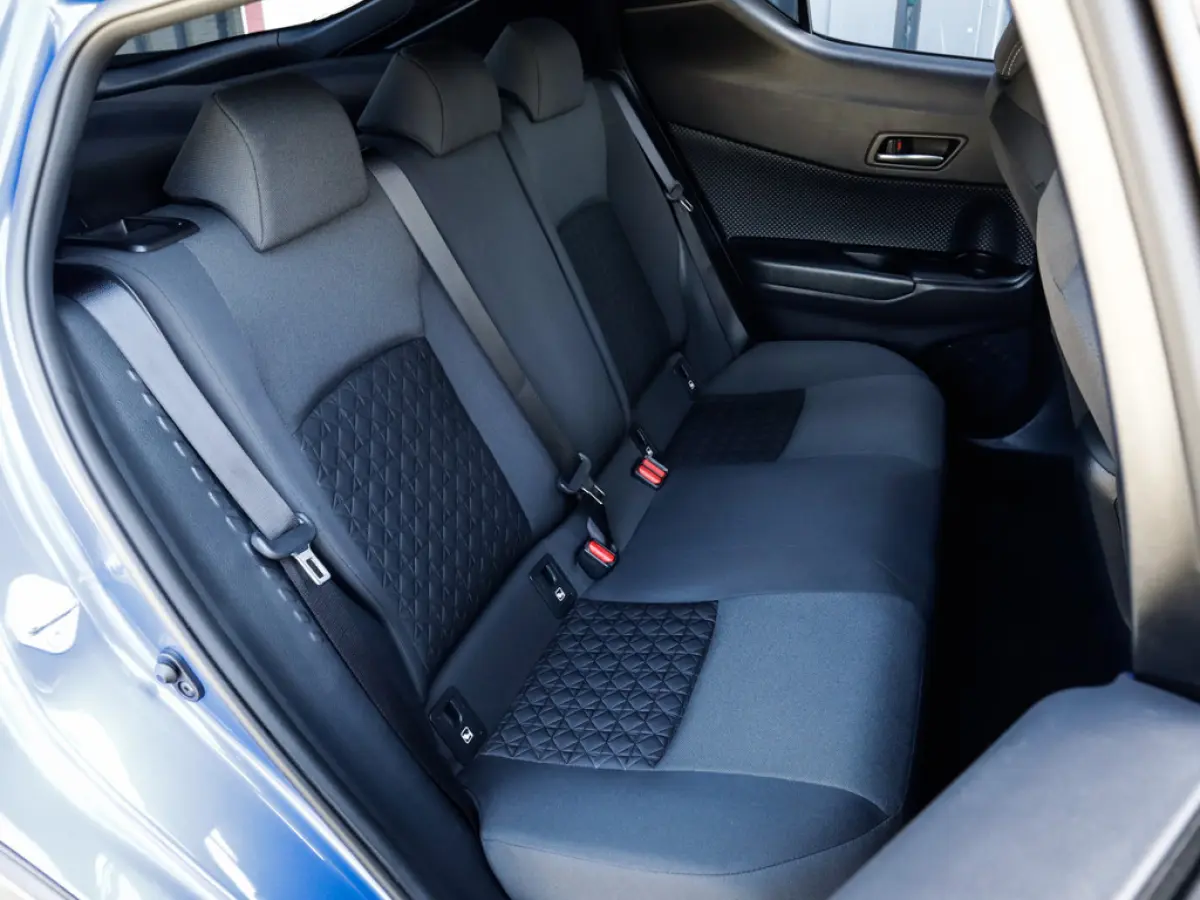 1.8 Hybrid Business Plus 1e-Eig. & Dealer-Onderh. BOVAG-Garantie. NL-Auto.