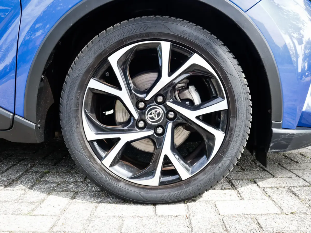 1.8 Hybrid Business Plus 1e-Eig. & Dealer-Onderh. BOVAG-Garantie. NL-Auto.